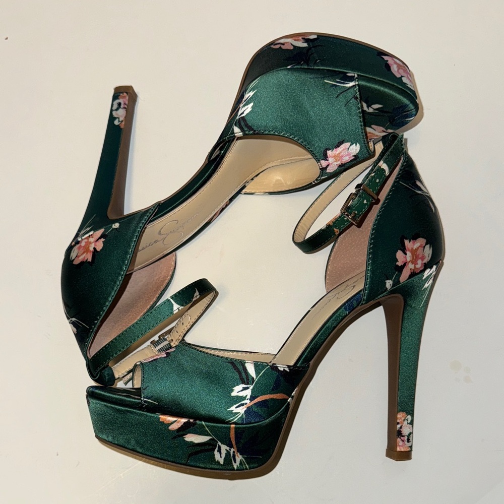 Jessica Simpson Dark Green Floral Heels - Picture 2 of 7